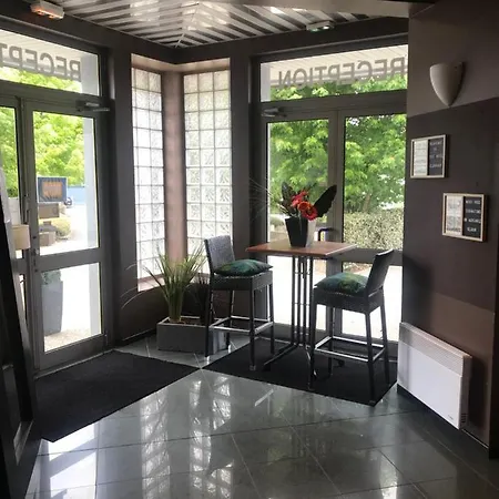 Fasthotel L'eldorado 2*